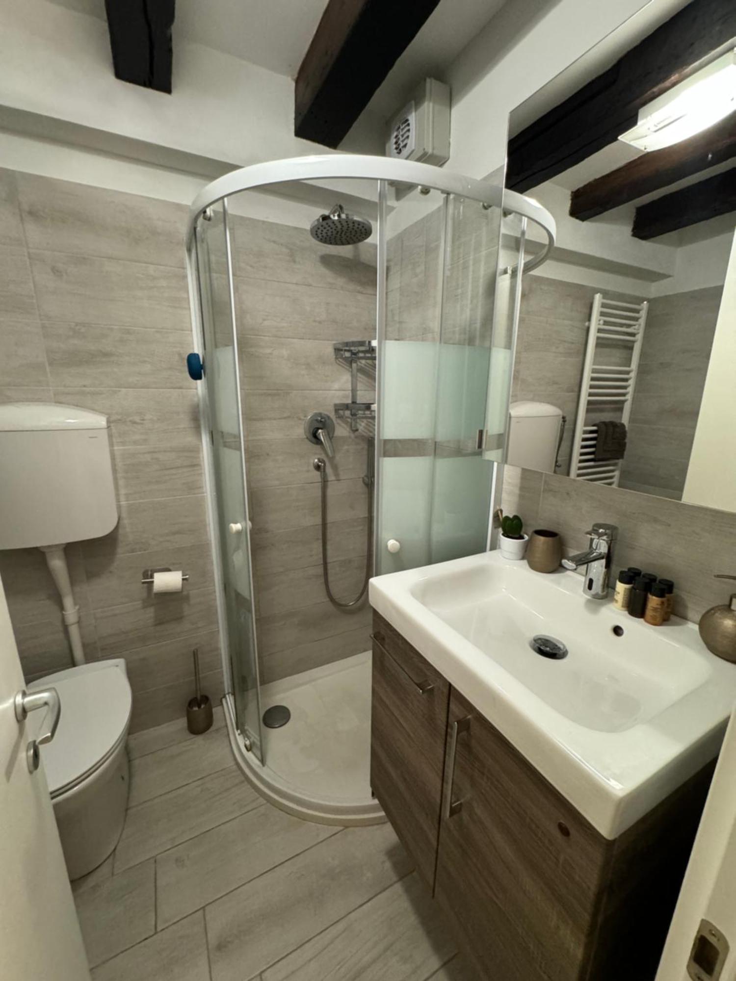 Eden Luxury Suite - Venice Santa Croce Buitenkant foto